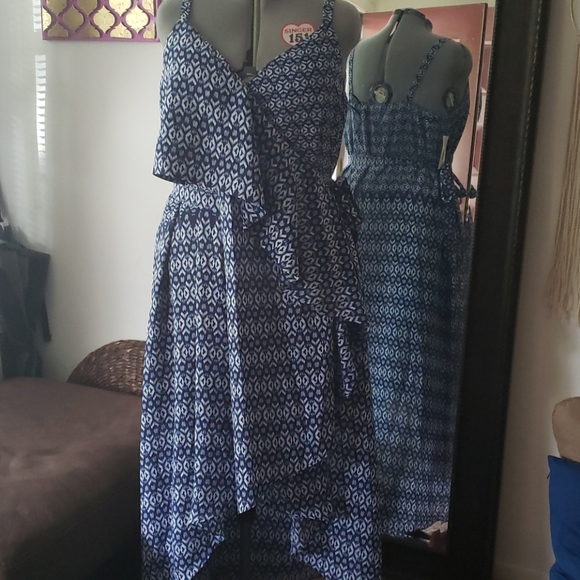 gibson and latimer wrap dress